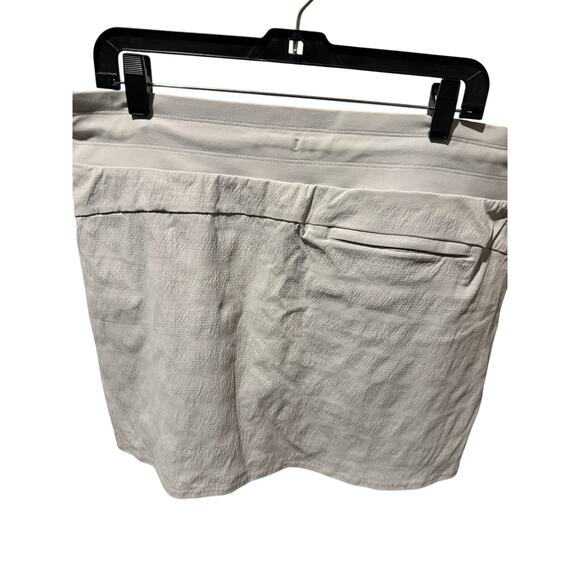 Athleta Trekkie North Skort – Women’s Size 16 – Zipper Pockets - Picture 3 of 4